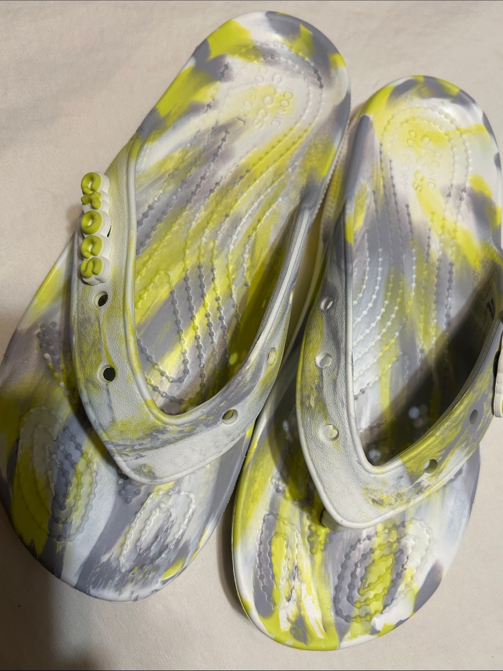 CROCS Women’s Yellow Gray Marbled Foam Slide Sandals